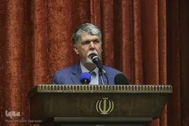 سید عباس صالحی، وزیر فرهنگ و ارشاد اسلامی در جشن ایثار