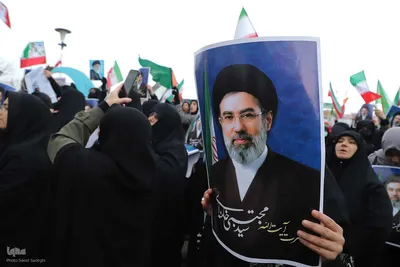 بیعت مردم تبریز با سومین رهبر انقلاب اسلامی