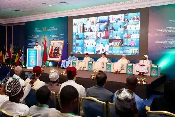 Penghormatan kepada Peserta Termuda dalam Pertandingan Al-Quran Afrika di Maghribi