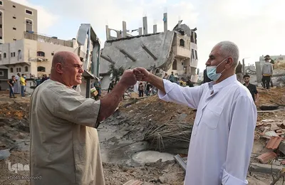 Yüz binden fazla Müslüman bayram namazını Mescid-i Aksa'da kıldı