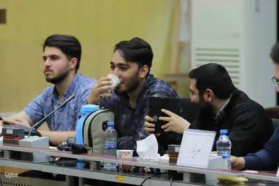 نشست رئیس دانشگاه آزاد اسلامی آذربایجان‌شرقی با اصحاب رسانه