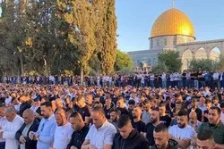 Wapalestina takribani laki moja katika Sala ya Idul Fitr Msikiti wa Al Aqsa