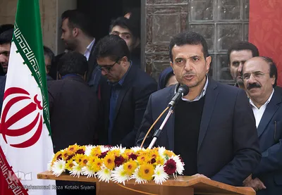 رونمایی از المان جشنواره بین‌المللی تئاتر کودک و نوجوان در همدان