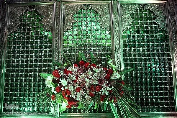 پخش زنده قرائت دعای ندبه از آستان عبدالعظیم(ع)