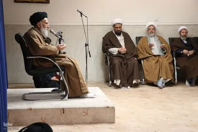 دیدار طلاب و علمای همدانی مقیم قم با ایت الله نوری همدانی‎