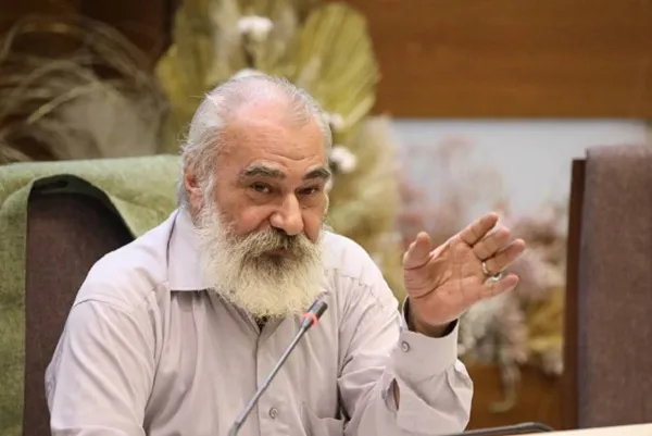شاعران امروزی چون پیشینیان نگهبانان زبان نیستند