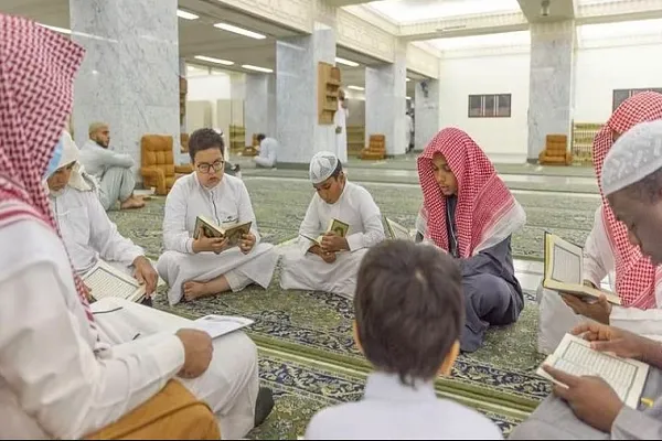 مطالبة بالتوسع في تأسيس حلقات تحفيظ القرآن في المسجد الحرام