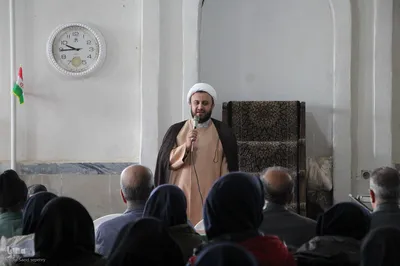 میز خدمت بمناسبت دهه فجر در ملایر