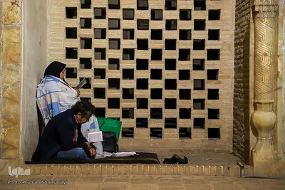 قرار بندگی؛ مناجات در مسجد جامع اصفهان