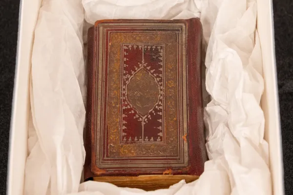 In a City First, Mayor-Elect Mamdani Chooses Quran for Oath of Office