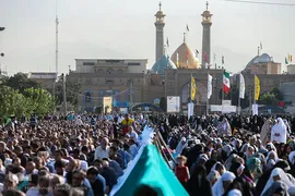 نماز عید سعید فطر در جوار سیدالکریم (ع)