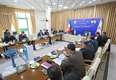 نشست محرومیت زدایی و توانمندسازی محلات کم برخوردار