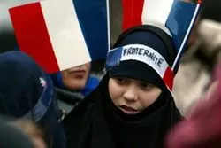 France : lutte contre le symbole islamique le plus simple 