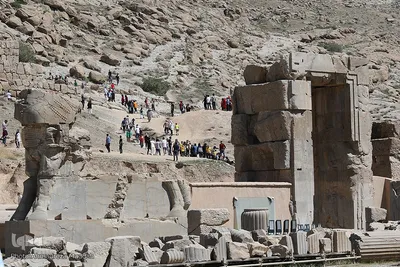 مسافران نوروزی مجموعه جهانی تخت‌ جمشید‎‎