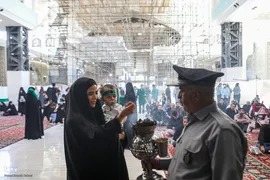 مراسم شیرخوارگان حسینی در حرم عبدالعظیم حسنی