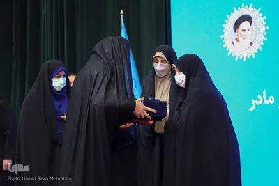 تکریم مقام زن در وزارتخانه تعاون