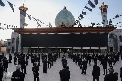 آیین تعویض پرچم حرم مطهر حضرت شاهچراغ(ع) شیراز