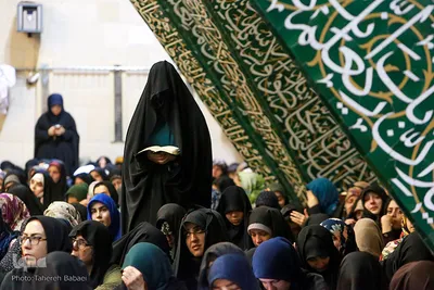مراسم دعای روز عرفه در مسجد دانشگاه تهران