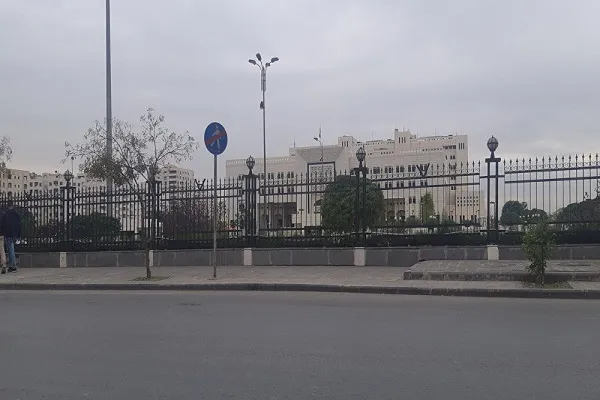 خبير يكشف خطة مركز 
