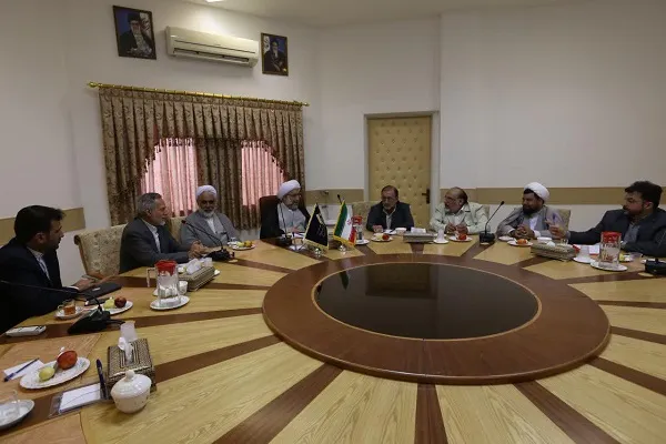 والاترین راهبرد انقلاب؛ پرچمداری تقریب و احترام به مذاهب اسلامی