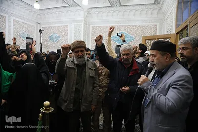 رونمایی از سنگ مزار شهید ایزدی در قم