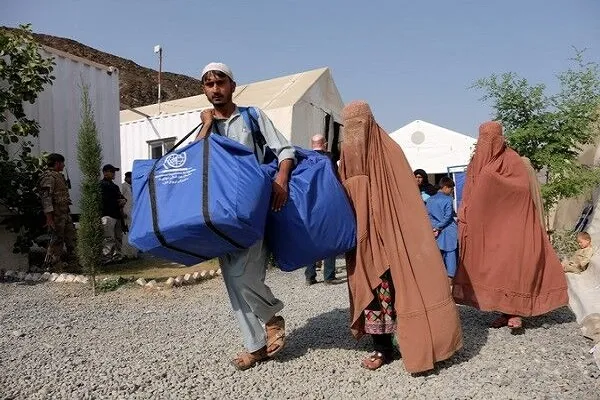 د افغانستان څه دپاسه نیم خلک د خپل کارکسب پریښودو ته اړشوي دي