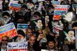 راهپیمایی مردم اصفهان در حمایت از اقدامات سپاه و مردم فلسطین