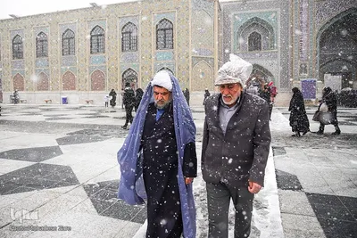 بارش اولین برف زمستانی در مشهد ـ حرم رضوی