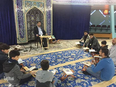 محفل انس با قرآن در حوزه علمیه هامبورگ
