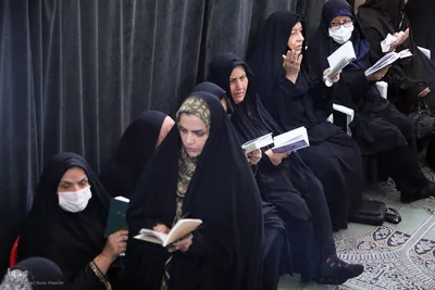 وداع اهالی مسجد الزهراء(س) شیراز با طلبه شهید امنیت