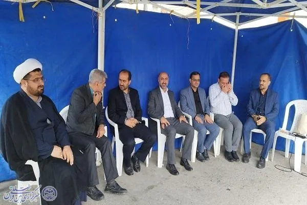 پویش مهربانی جمع آوری هدایا برای دانش‌آموزان نیازمند در نکا