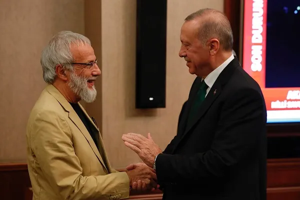 دعوت خواننده مشهور انگلیسی از اردوغان برای افتتاح مسجد «کمبریج»