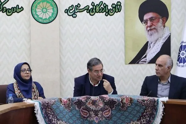 باید برای رشد صادرات فرش اهتمام کرد