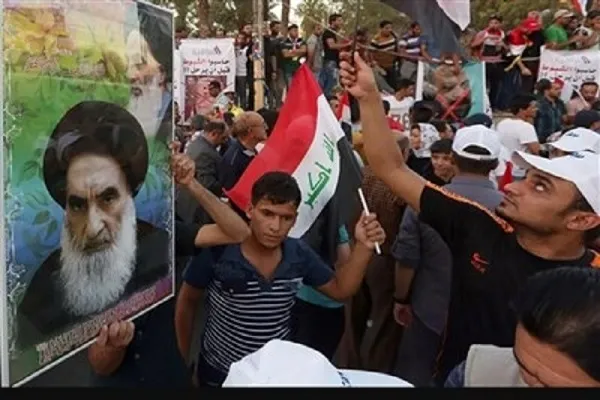 İraq xalqı səud qəzetinin hörmətsizliyinə qarşı aksiya keçirib