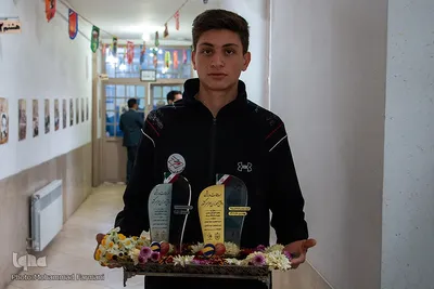 زنگ انقلاب در شیراز