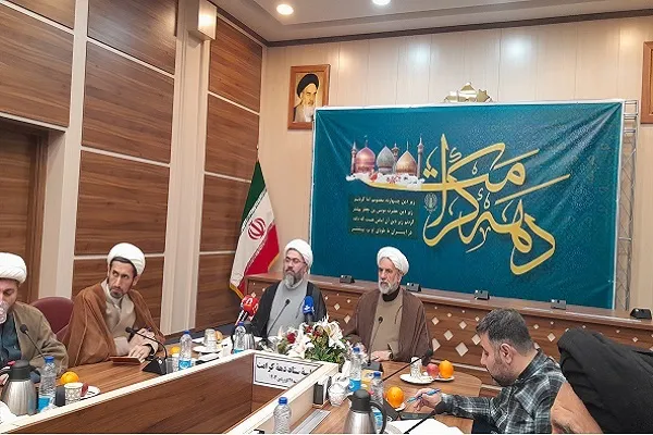 دختران ماه در حرم حضرت معصومه(س) گردهم می‌آیند