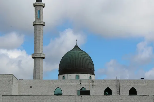 بسته‌شدن یک مسجد در تورنتو از بیم تهدید اسلام‌ستیزان