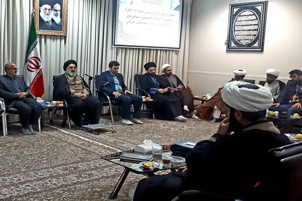 امام خمینی(ره) قدرت دین را به جهان نشان داد