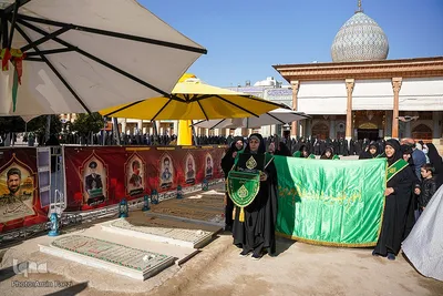 آیین گلاب شویی حرم مطهر حضرت شاهچراغ علیه السلام