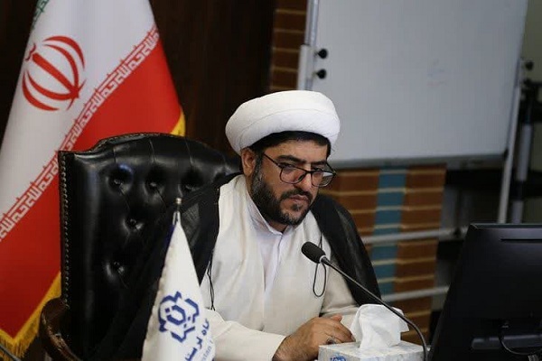 حجت‌الاسلام والمسلمین مجید مؤیدی، مسئول دفتر نهاد نمایندگی مقام معظم رهبری در دانشگاه‌های لرستان