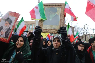 بیعت مردم تبریز با سومین رهبر انقلاب اسلامی