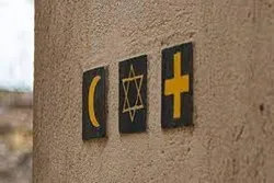 57% des Français s'identifient à une religion