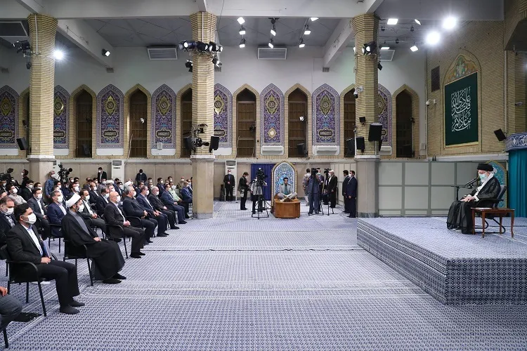 پیشرفت‌های ۴۰ساله نشان‌دهنده صحت تحلیل انقلاب از جهان در مقابل تحلیل غربگراها است