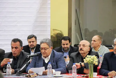 نشست رئیس جمهور با فعالان اقتصادی خراسان‌جنوبی