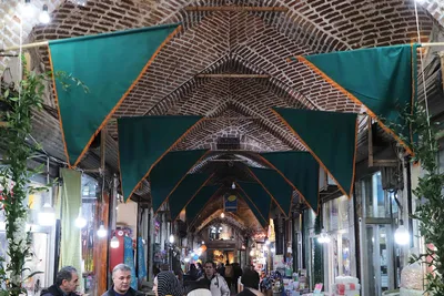 حال و هوای بازار تبریز در نیمه شعبان‎