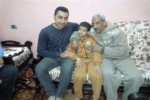 طفل كفيف ينافس على المركز الأول في مسابقة قرآنية بمصر