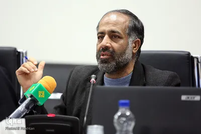 نشست هم اندیشی راهکارهای توسعه و ترویج وقف قرآنی
