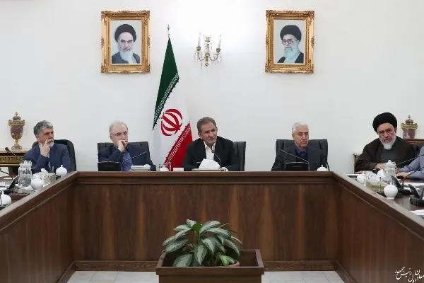 وضعیت بودجه دولت از زمان دفاع مقدس سخت‌تر است