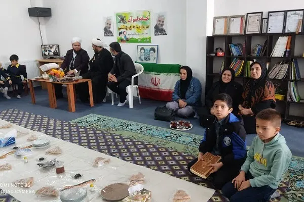 مراسم شهادت حضرت زهرا( س) در خانه قرآن مرواریدهای بهشتی آزادشهر برگزار شد+ عکس