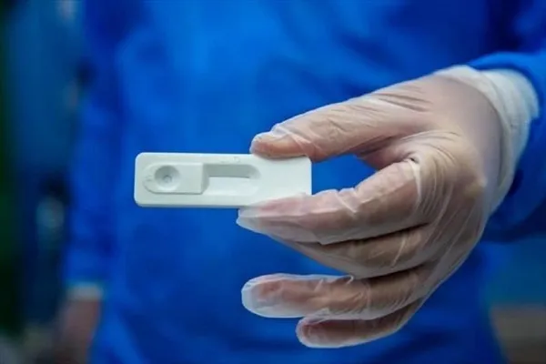 Universidad iraní desarrolla kit de pruebas para la variante Ómicron